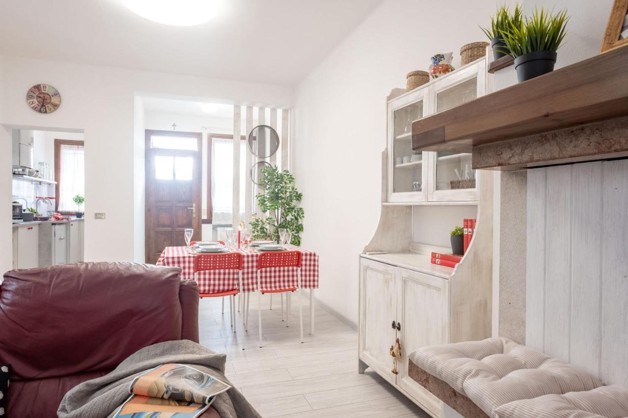 Casa Dolce Casa Desenzano - 2 Passi Dal Lago Appartement Desenzano del Garda Buitenkant foto