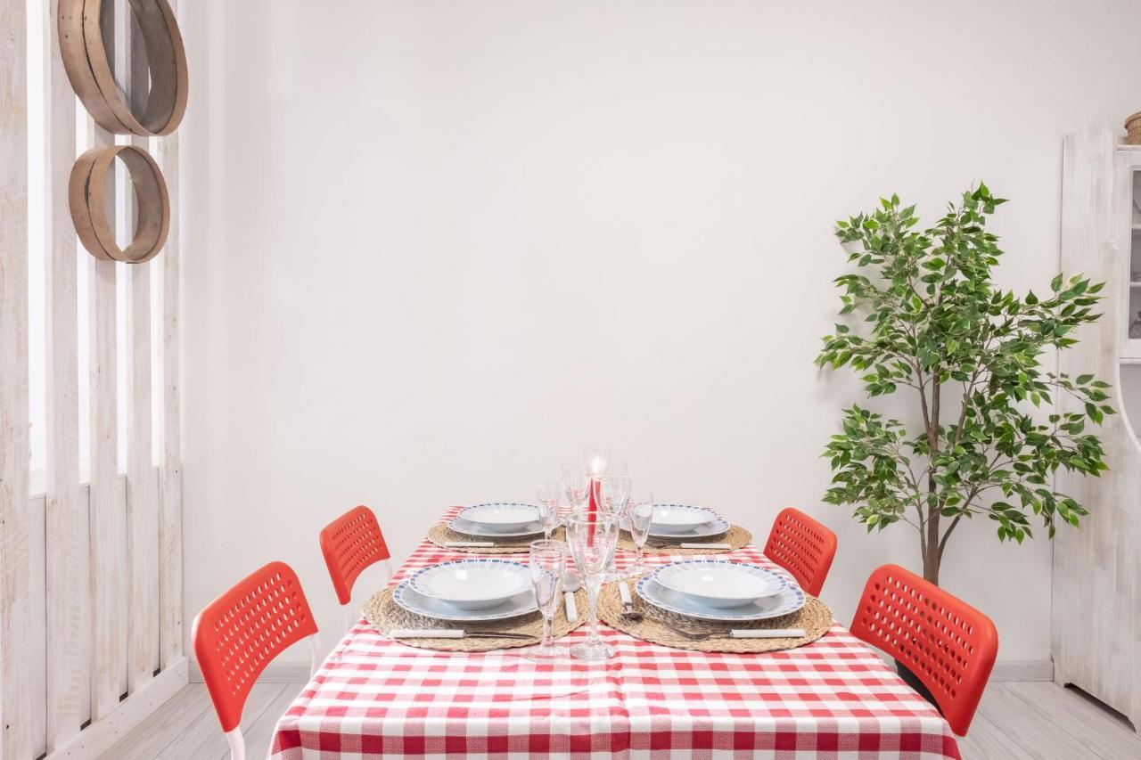 Casa Dolce Casa Desenzano - 2 Passi Dal Lago Appartement Desenzano del Garda Buitenkant foto