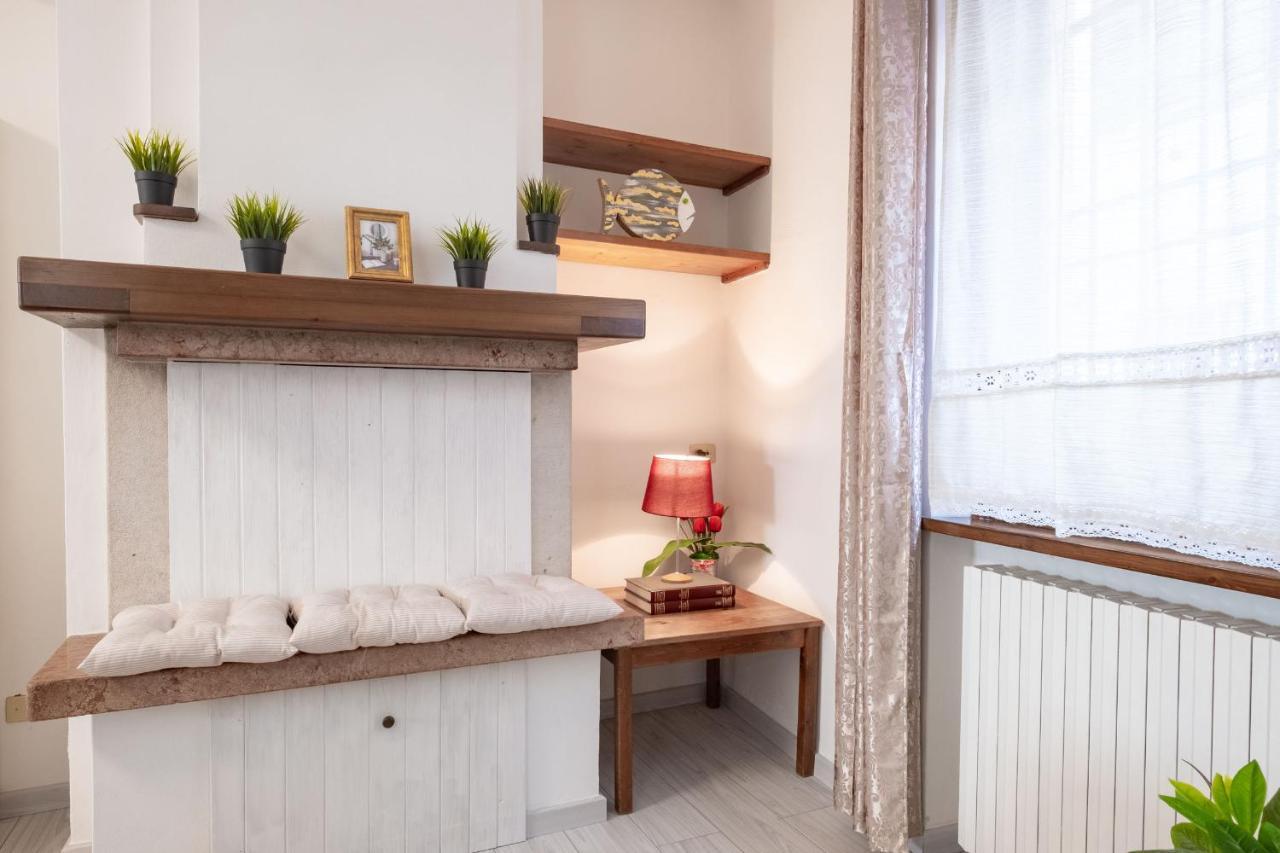 Casa Dolce Casa Desenzano - 2 Passi Dal Lago Appartement Desenzano del Garda Buitenkant foto