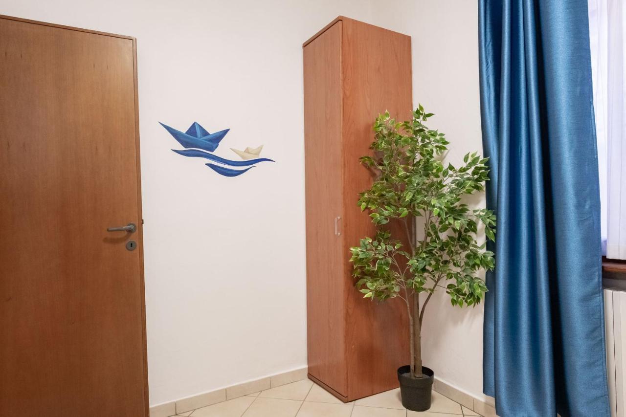 Casa Dolce Casa Desenzano - 2 Passi Dal Lago Appartement Desenzano del Garda Buitenkant foto